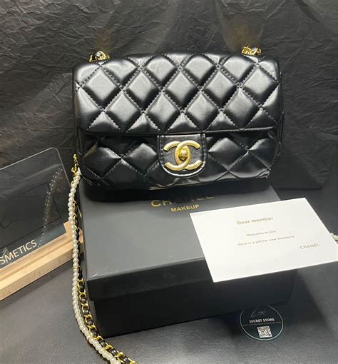 chanel makeup bag prices|Chanel makeup bag free gift.